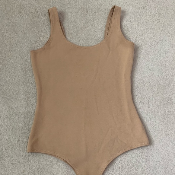 Tan body suit - Picture 2 of 3